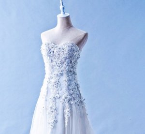 412W01 MM 3D Floral A Line Ellie Saab Top Malaysia Wedding Dress Designer Rental