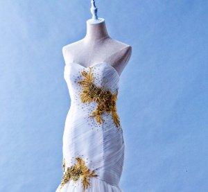 506W02a LL Ben's Sweet Heart pleated Gold embrodeiry Top Malaysia Wedding Dress Designer Rental