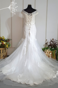 412W19 LL off shoulder trumpet b wedding dress rental malaysia