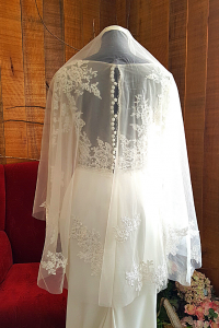 42 VTb008 Premium Bride Wedding Veil Plain Soft Tulle Veil Long Short FingerTip French Lace /Veil Tudung Pengantin Nikah Sanding High Quality