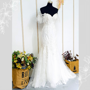 202BYW02 Ferona Off Shoulder Floral Lace trumpet Sheath Trumpet Malaysia Bride rental custom make button back