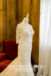 909BY05W02 Dara LS Beige trumpet Guipure lace i Bride Wedding Gown Premium Designer Malaysia rental