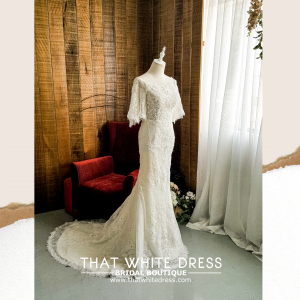 909BY05W03 Fara Cape Sleeves off shoulder french chantilly lace trumpet a Bride Wedding Gown Premium Designer Malaysia rental