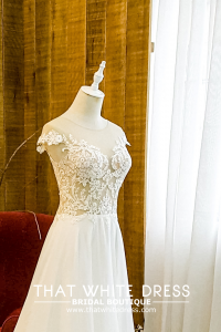 910BY05W04 Winnie Illusion off shoulder Boat Neck Chiffon Sheath b Bride Wedding Gown Premium Designer Malaysia rental