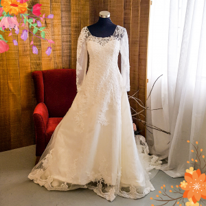 405WL09 LL Josephine a Plus Size Bride Malaysia Dress Rental