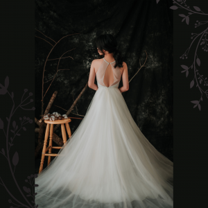 910BY05W01 Carrie Halter Neck Crepe trumpet  V neck 6 ROM wedding gown Kuala Lumpur, Simple wedding dress malaysia, ROM wedding dress rental Malaysia, Petite Bride Dress Rental Malaysia, 
