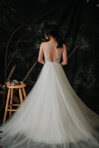 910BY05W01 Carrie Halter Neck Crepe trumpet  V neck 6 ROM wedding gown Kuala Lumpur, Simple wedding dress malaysia, ROM wedding dress rental Malaysia, Petite Bride Dress Rental Malaysia, 