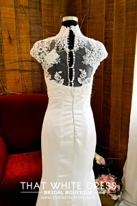 214LLW01 Pure Sweet Heart Silk Satin Trumpet high collar oriental cheongsam Cheongsam High Collar Bridal dress rental long sleeves Kuala Lumpur