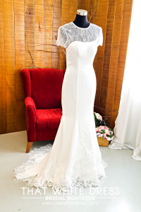 214LLW01 Pure Sweet Heart Silk Satin Trumpet illusion short sleeves ROM dress malaysia rental