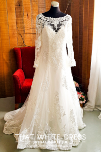 214LLWL02 Marie Plus LS Boat Neck Lace A line (15) Gaun Pengantin Besar Malaysia