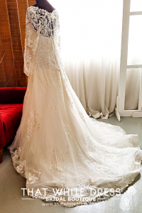 214LLWL02 Marie Plus LS Boat Neck Lace A line Plus Size Bride Wedding Gown Malaysia Kuala Lumpur