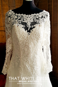 214LLWL02 Marie Plus LS Boat Neck Lace A line Plus Size Bride Wedding Gown Malaysia Kuala Lumpur