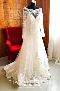 214LLWL02 Marie Plus LS Boat Neck Lace A line Plus Size Bride Wedding Gown Malaysia Kuala Lumpur