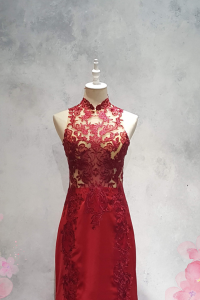 222EL03E01 Berry Cheongsam Pronovias Lace Full red 5 Oriental Cheong Sam Qi Pao rental Malaysia Kuala Lumpur Petaling Jaya