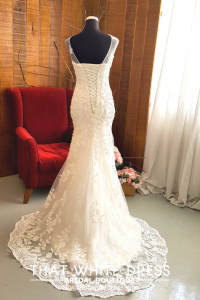 77LLW01 LL Amber Illusion Boat Neckline Trumpet cut Fluffy Butterfly sleeves Petite Bride Wedding Gown Rental Malaysia Kuala Lumpur Petaling Jaya