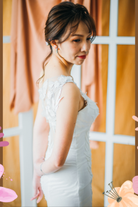77LLW04 LL Gracia Sweet Heart Floral motif trumpet with detachable one shoulder d ROM wedding gown Kuala Lumpur, Simple wedding dress malaysia, ROM wedding dress rental Malaysia, Petite Bride Dress Rental Malaysia, 