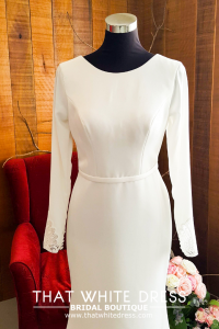 808BYW01 Meghan Long Sleeves Plain Satin Sparkle sleeves Minimalist Sheath Crepe Wedding gown rental Kuala Lumpur