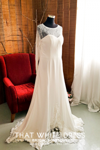 214LLWL01 Pure Plus Sweet Heart Silk Satin A line illusion long sleeves Plus Size Bridal Gown Custom Make Malaysia