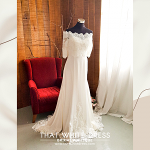 214LLWL01 Pure Plus Sweet Heart Silk Satin A line off shoulder bolero Plus Size wedding gown malaysia
