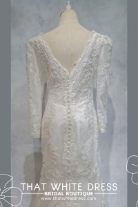 219EL01WL01 Katy Plus V neck trumpet baroque lace Plus size Bride Event Reception Dinner Dress rental Malaysia