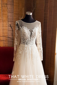 219ML01W01 Naomi LS floral lace A line Button Back Pengantin Hijabi Kuala Lumpur