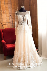 219ML01W01 Naomi LS floral lace A line Button Back Pengantin Muslimah Petaling Jaya Kuala lumpur