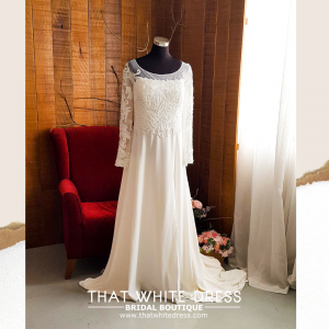 219ML01WL03 Lena Plus LS Crepe Thigh Split Plus Size Bride Malaysia Dress Rental Long sleeves