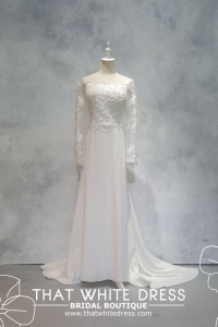 219ML01WL03 Lena Plus LS Crepe Thigh Split Plus size Bride Event Reception Dinner Dress rental Malaysia