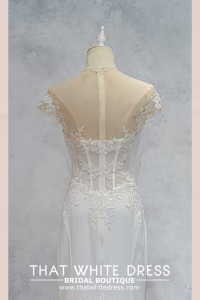 2210EL05W02 Deatra Illusion off shoulder Crepe  Petaling Jaya Wedding Dress Rental