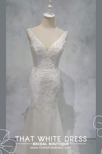 224ML03W06 Ashley V neck Chantilly Lace Floral Trumpet  Wedding gown rental designer neaer me Petaling Jaya Malaysia