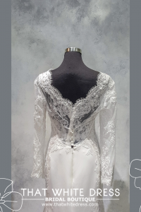 225BY14W01 Candy V neck Crepe Side Chantilly Lace split V back UK10 Bridal Gown Boutique near me