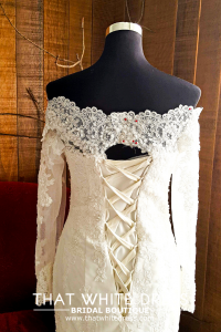 412W05 MM off shoulder trumpet alencon long sleeves Pengantin Muslimah Malaysia gown sewa