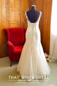 412W10 XJ Strap illusion neckline trumpet Bridal Dress rental Petaling Jaya