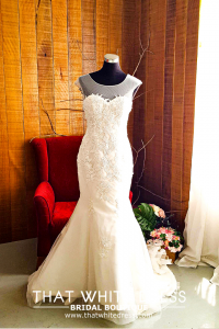 412W20 LL illusion back symmetrical lace Church Wedding Dress Malaysia