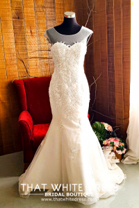 412W20 LL illusion back symmetrical lace Beach Wedding Malaysia