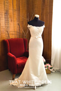 608LL03 LL Tara French Lace Satin Trumpet Bridal Gown Signature Designer Custom make rental Kuala Lumpur