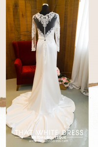 610CCW01 Dantella Long Sleeves Illusion Silk Satin button back Long Sleeves Wedding Dress Rental Malaysia