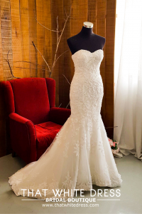 S610LLW01 LL Charissa Sweet Heart Trumpet 2 piece Wedding Dress Rental Minimalist Malaysia